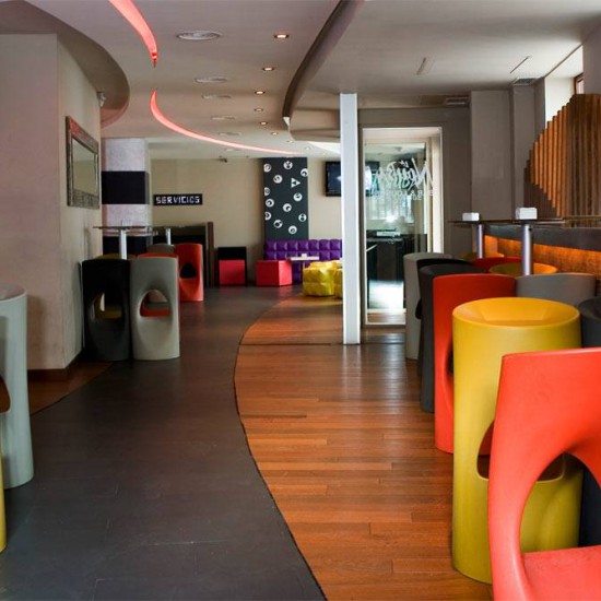 INTERIORISMO COMERCIAL Y DISEÑO INTERIOR DE DISCO BAR NOUBA EN MARBELLA