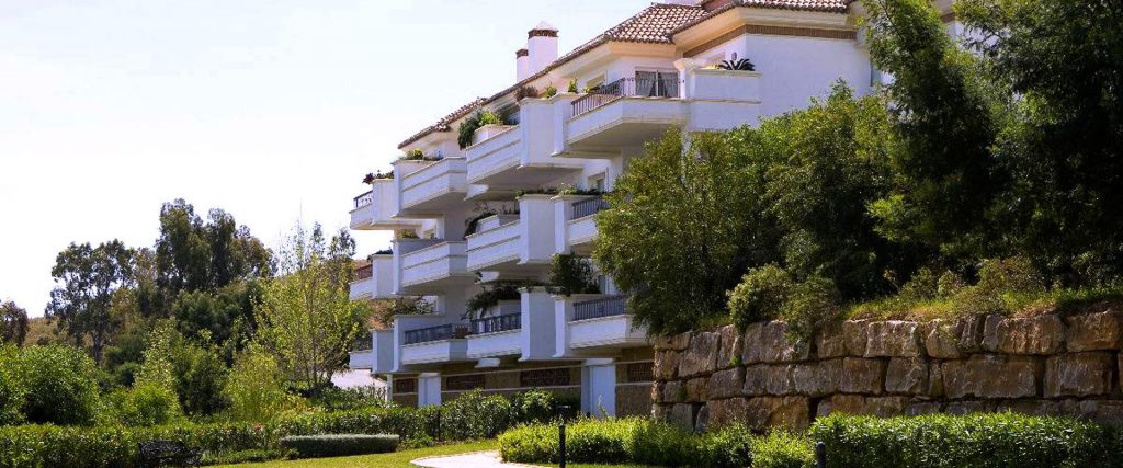 Paisajismo en Los Altos de la Cala Golf en Mijas ppal