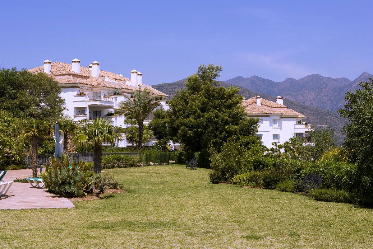 Paisajismo en Los Altos de la Cala Golf en Mijas 3