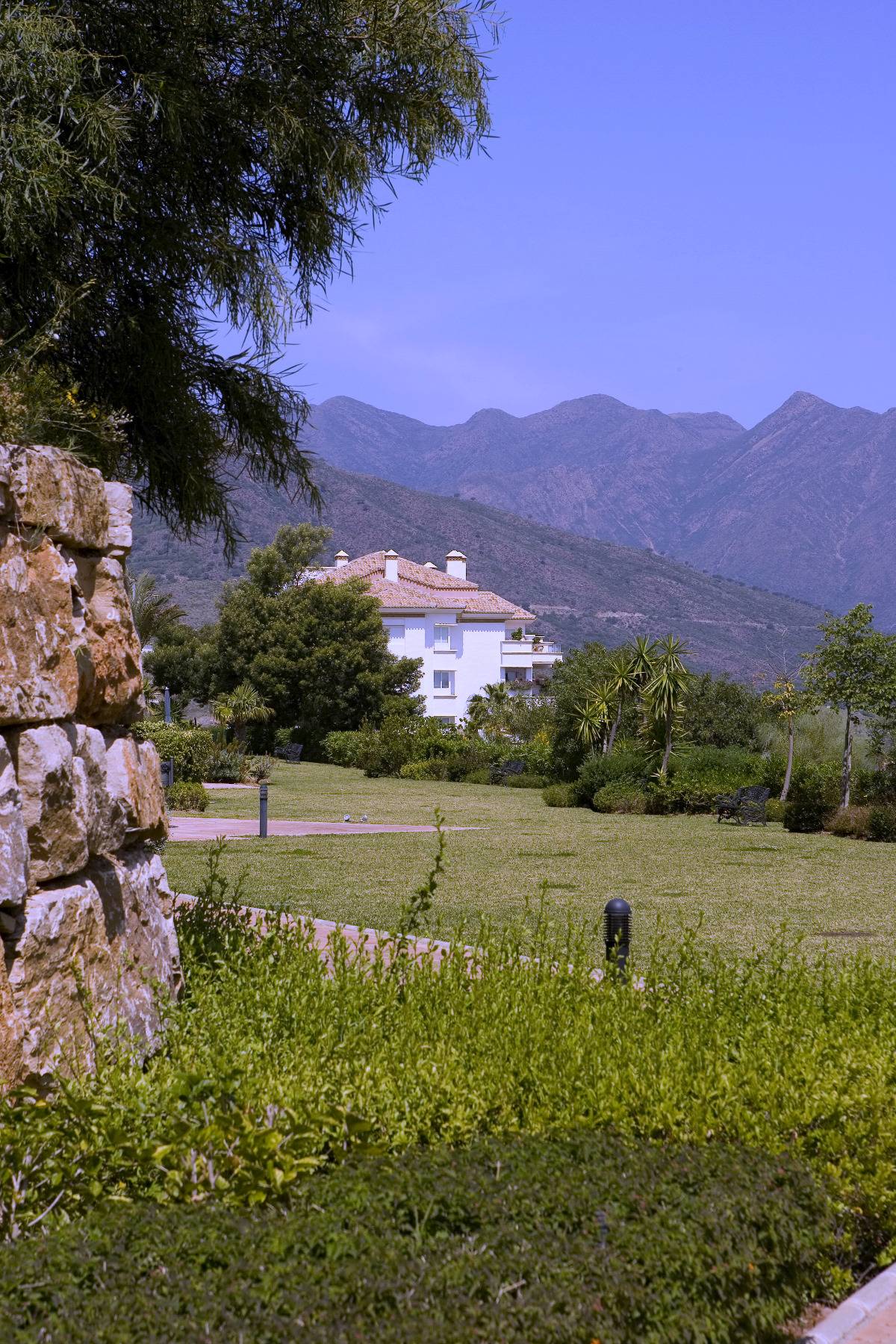 Paisajismo en Los Altos de la Cala Golf en Mijas 8