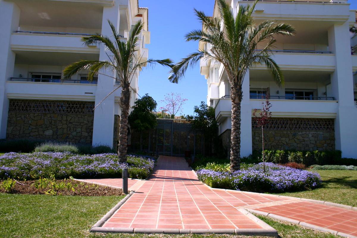 Paisajismo en Alta Vista - Costa del Sol 31
