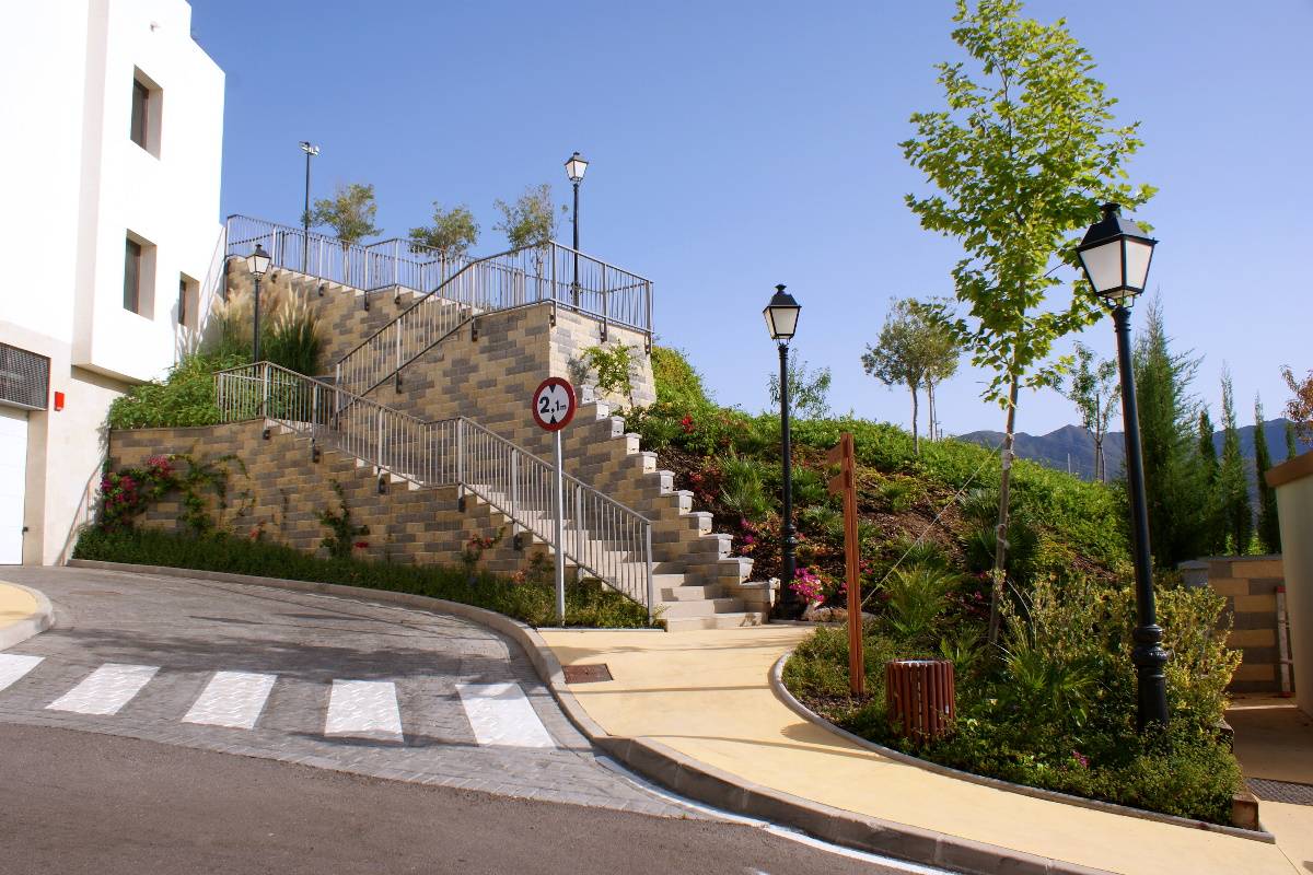 Paisajismo en Urbanización Samara Marbella 4