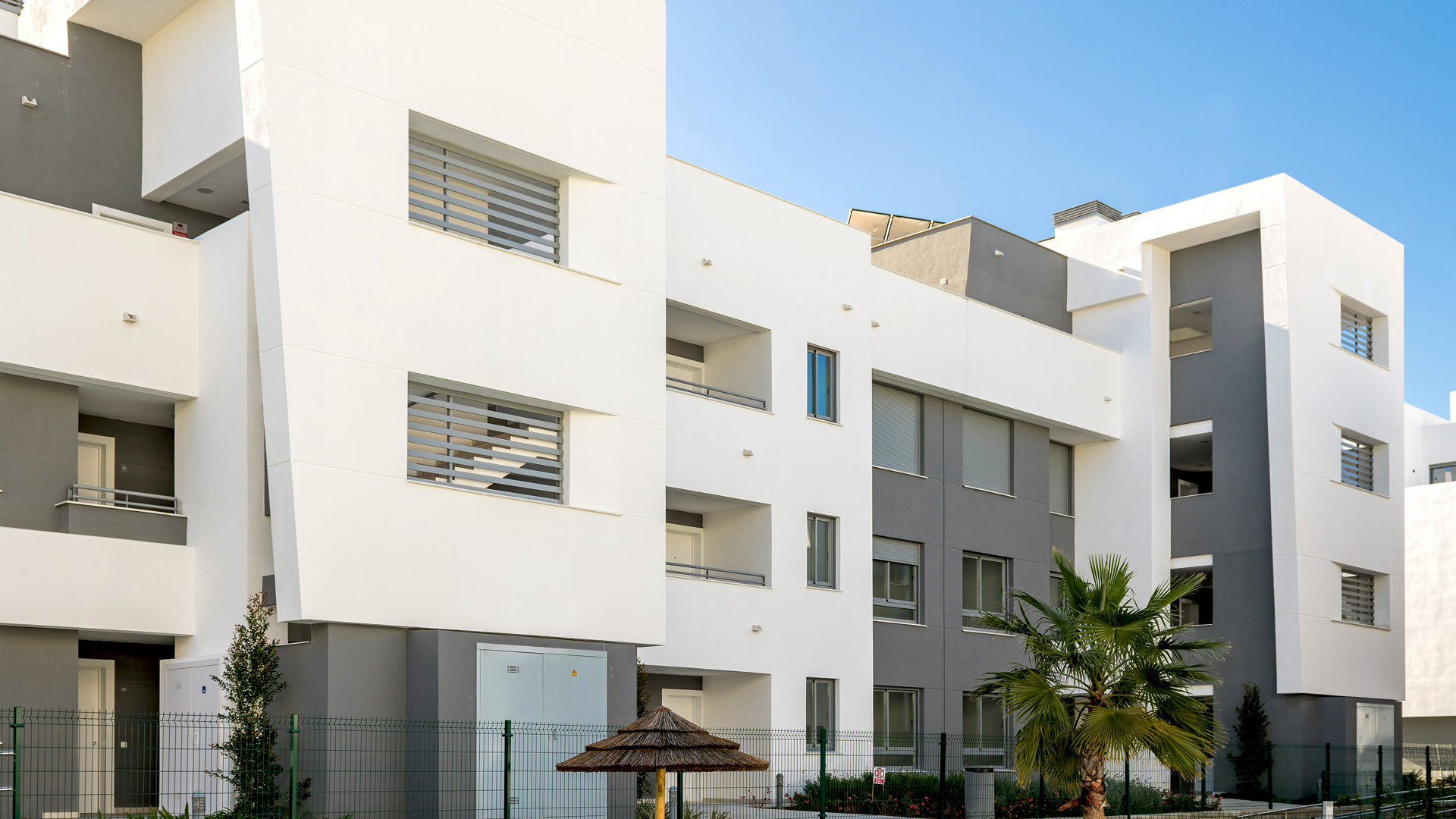 Residencial Vanian Gardens Village 15