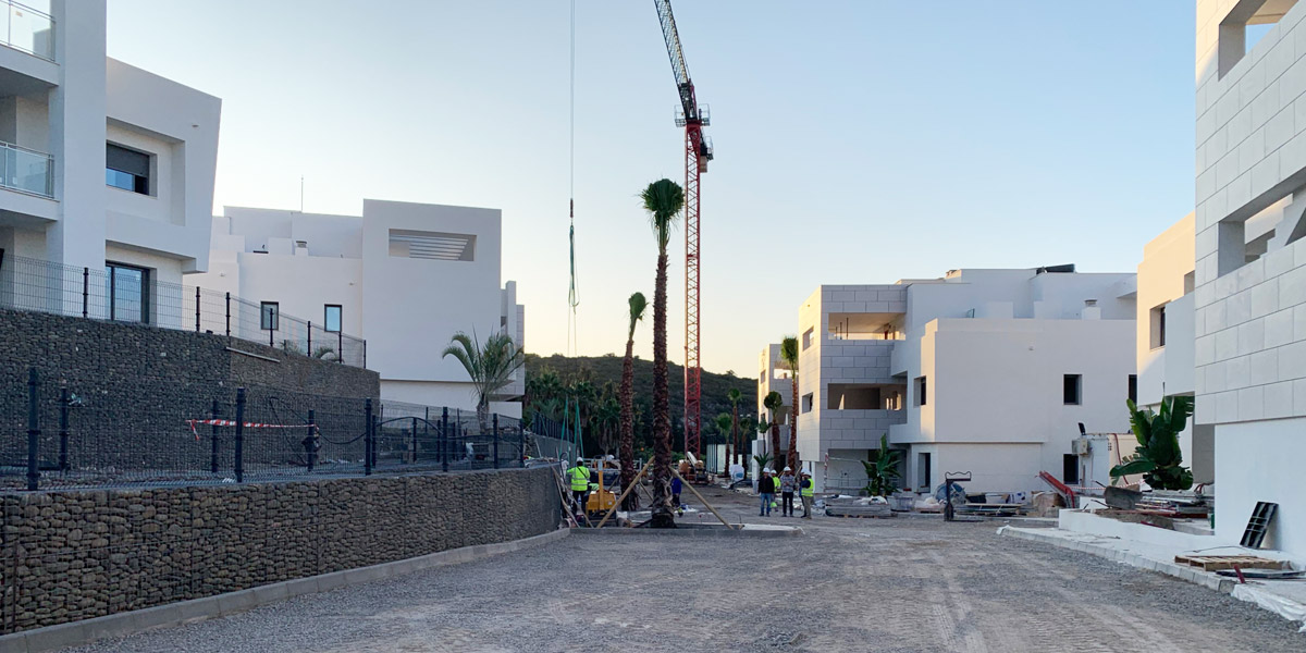 Quabit Casares Golf diseno de Gonzalez & Jacobson Arquitectura